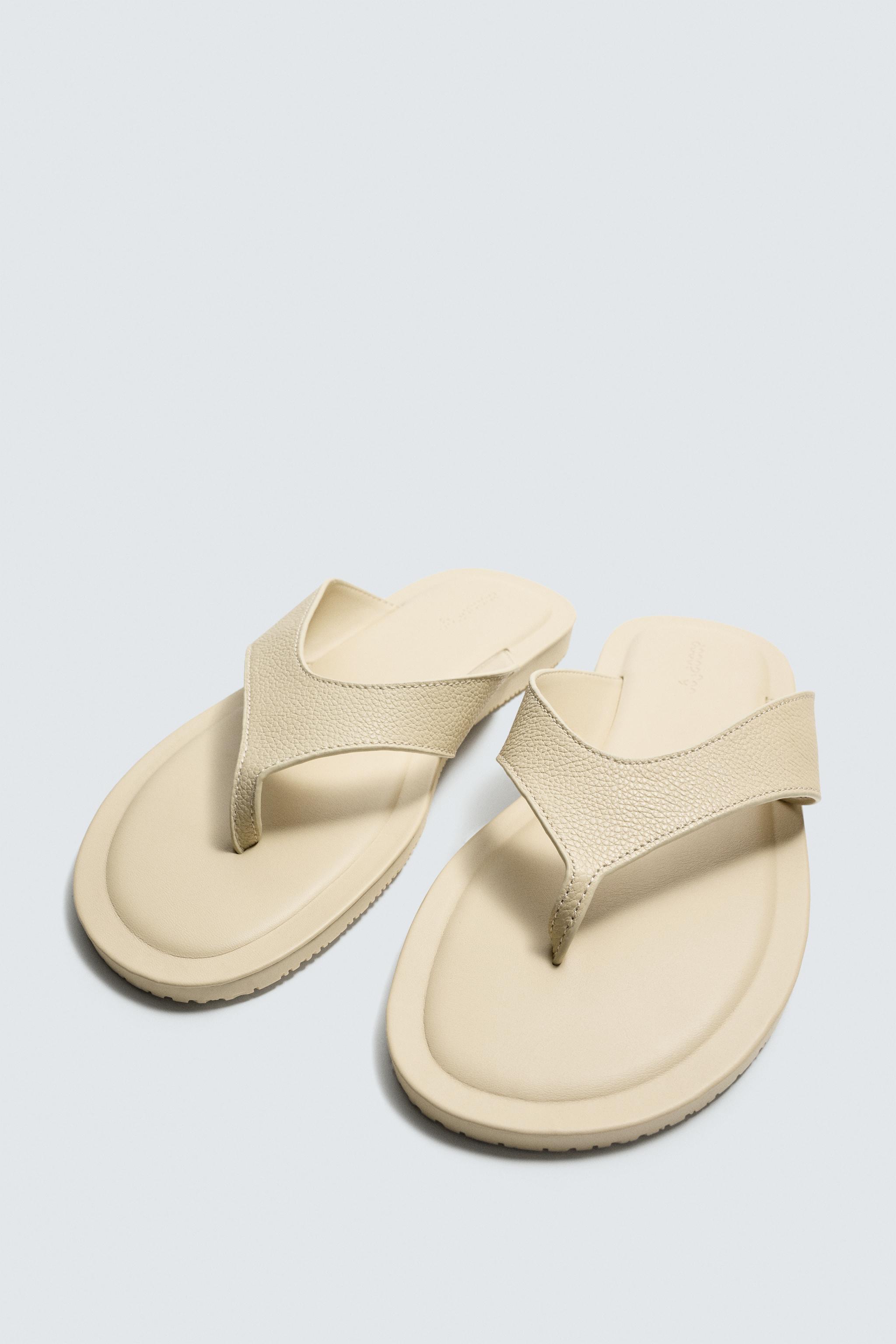 SANDALES À BRIDES EN CUIR